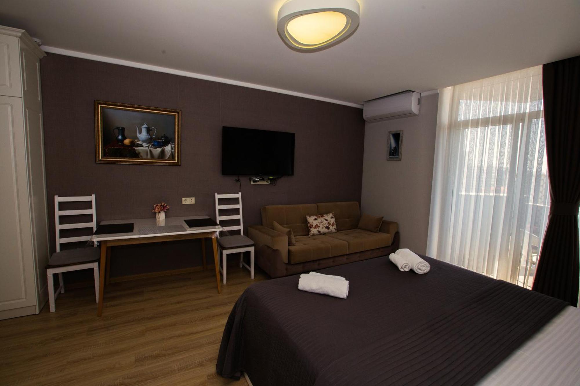 Aparthotel Panorama Sea Tower Batumi Exterior foto