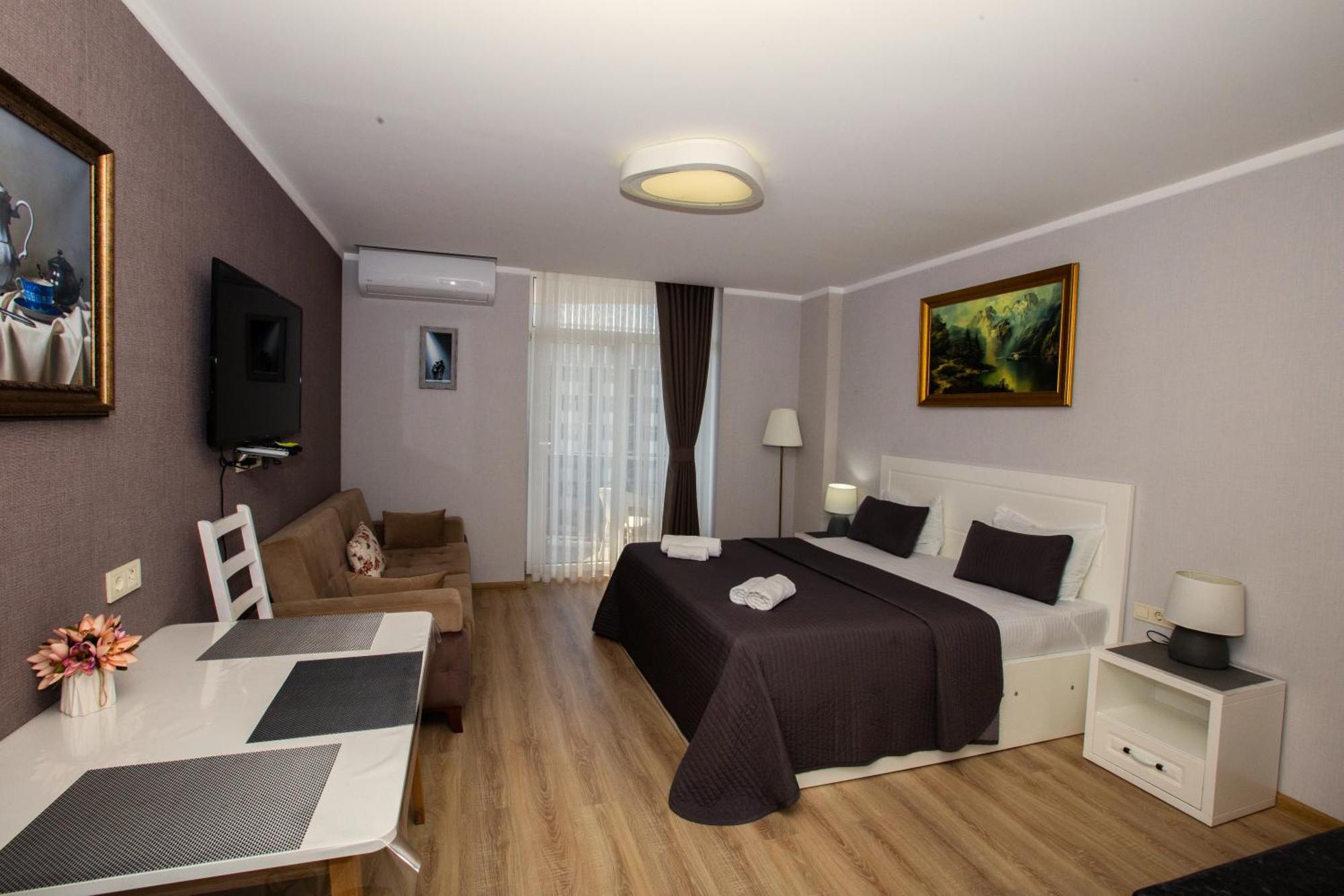 Aparthotel Panorama Sea Tower Batumi Exterior foto