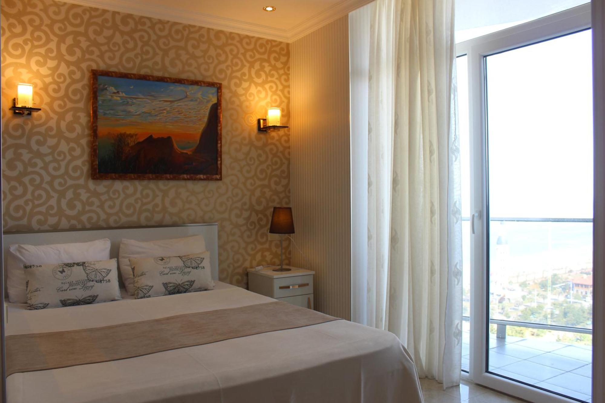 Aparthotel Panorama Sea Tower Batumi Exterior foto