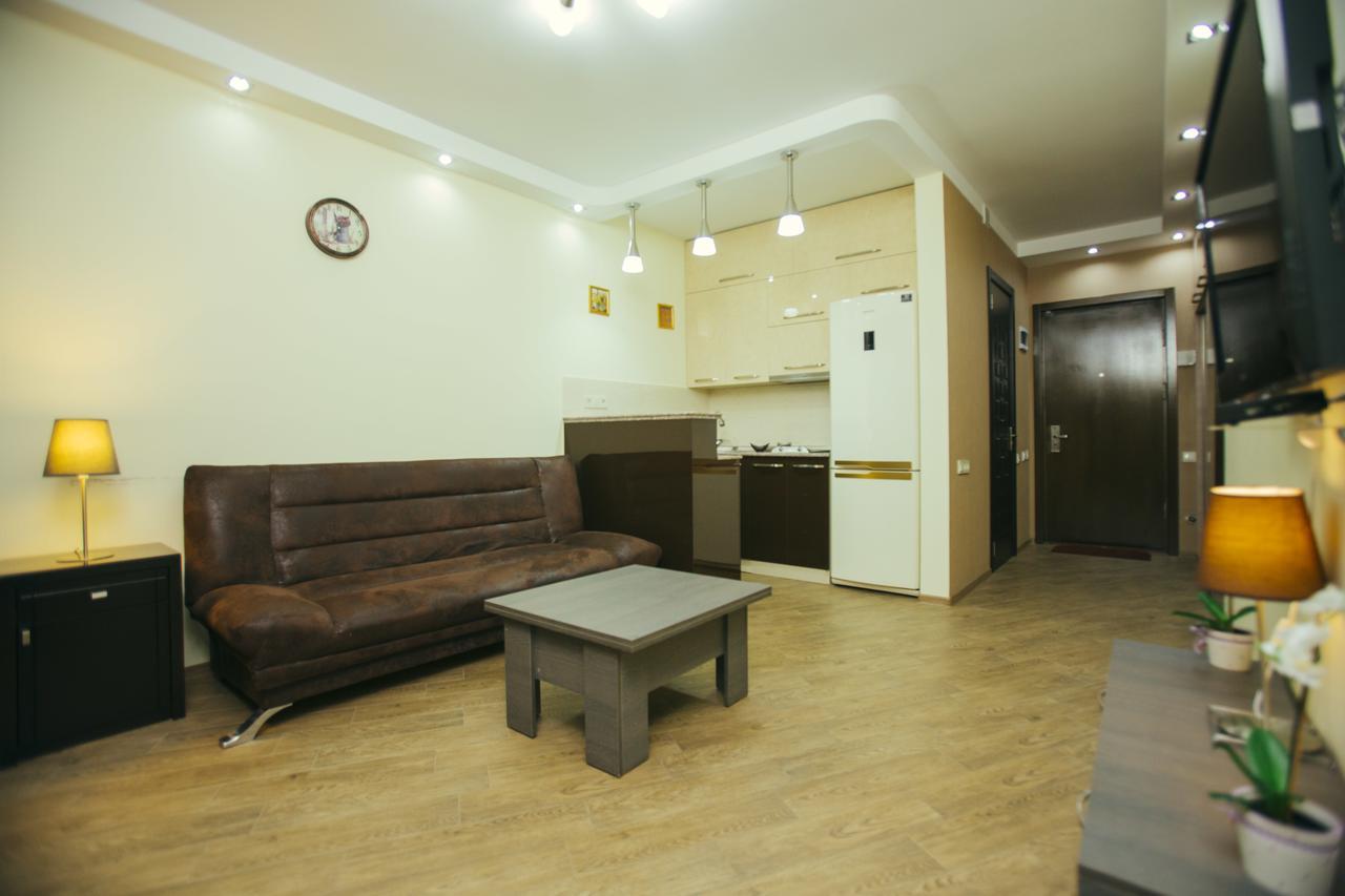 Aparthotel Panorama Sea Tower Batumi Exterior foto